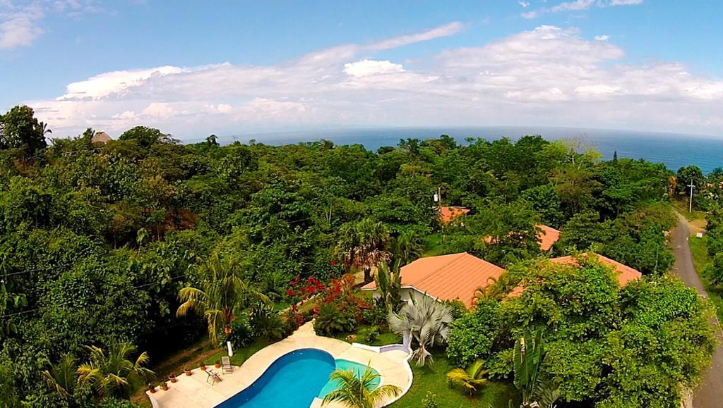 Hotel Three Monkeys Montezuma Exterior photo